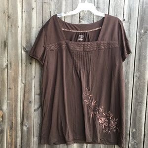 3 for $18  Venezia brown ,flower stitch top 22/24
